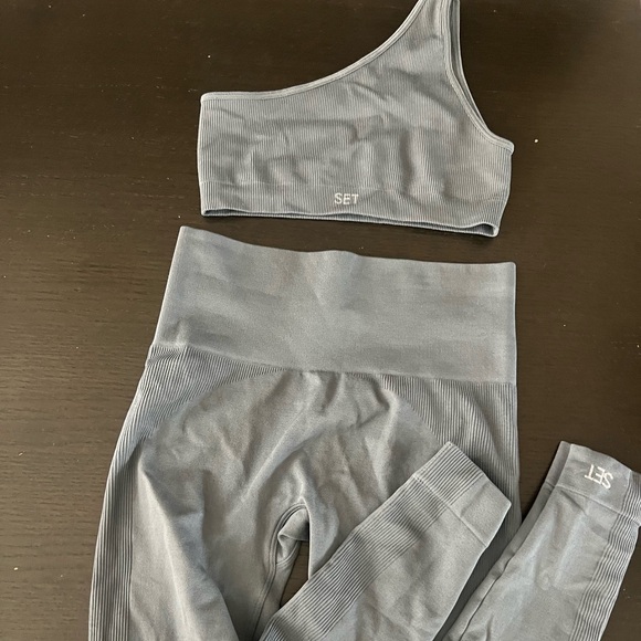 Set Active ribbed one shoulder bra - Picture 2 of 2